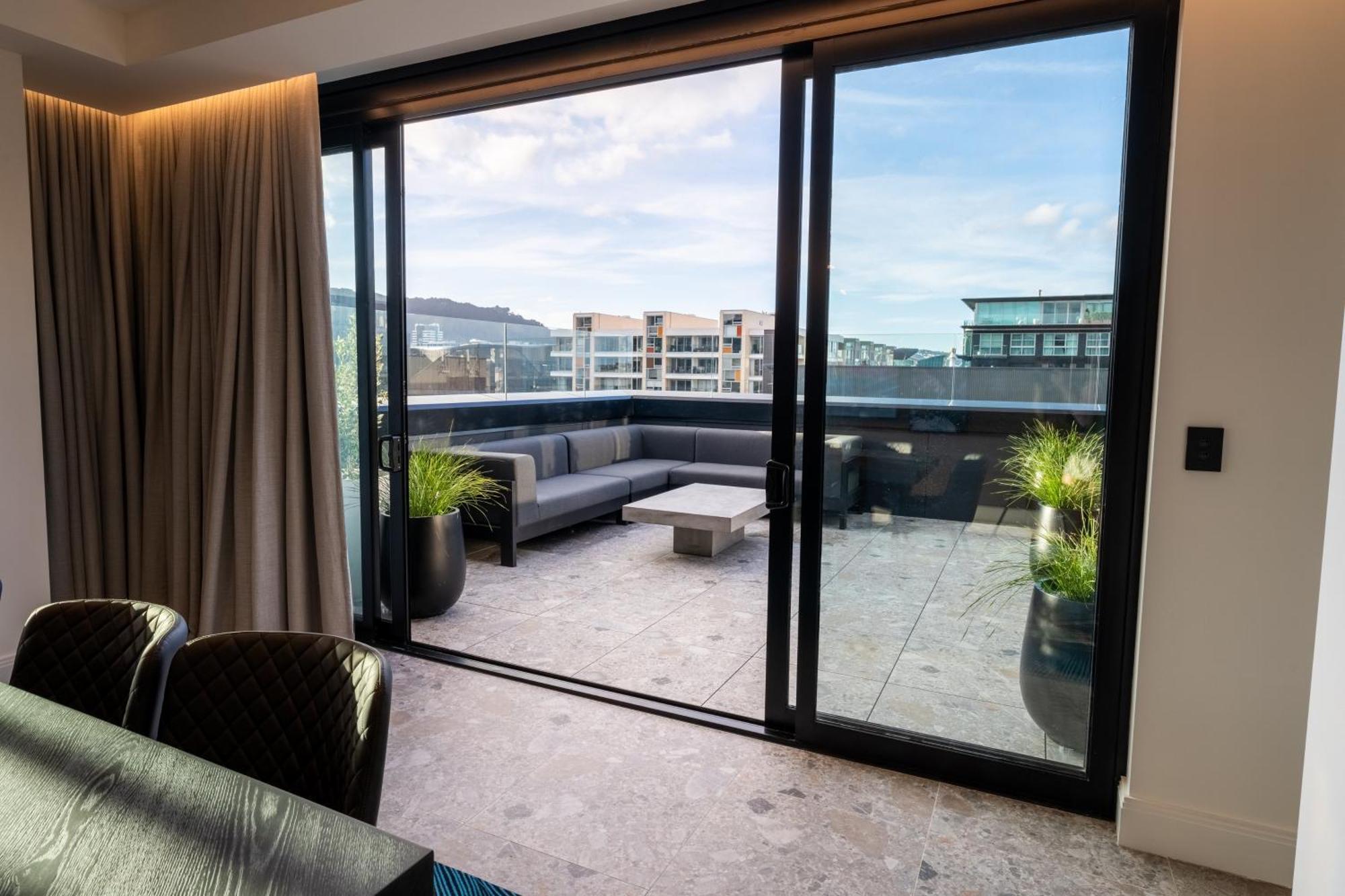 Tryp By Wyndham Wellington, Tory Street Hotel Exterior foto